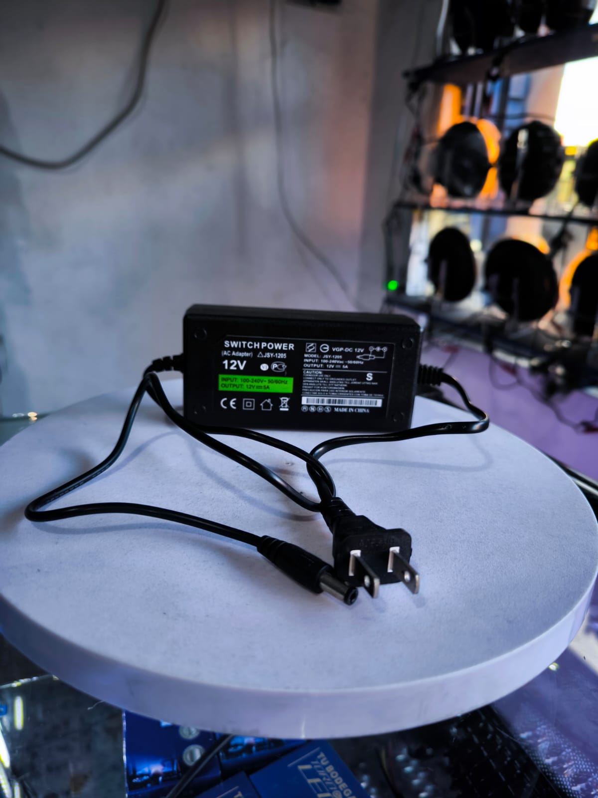 Miniatura 2 de ADAPTADOR PARA CORRIENTE 12V